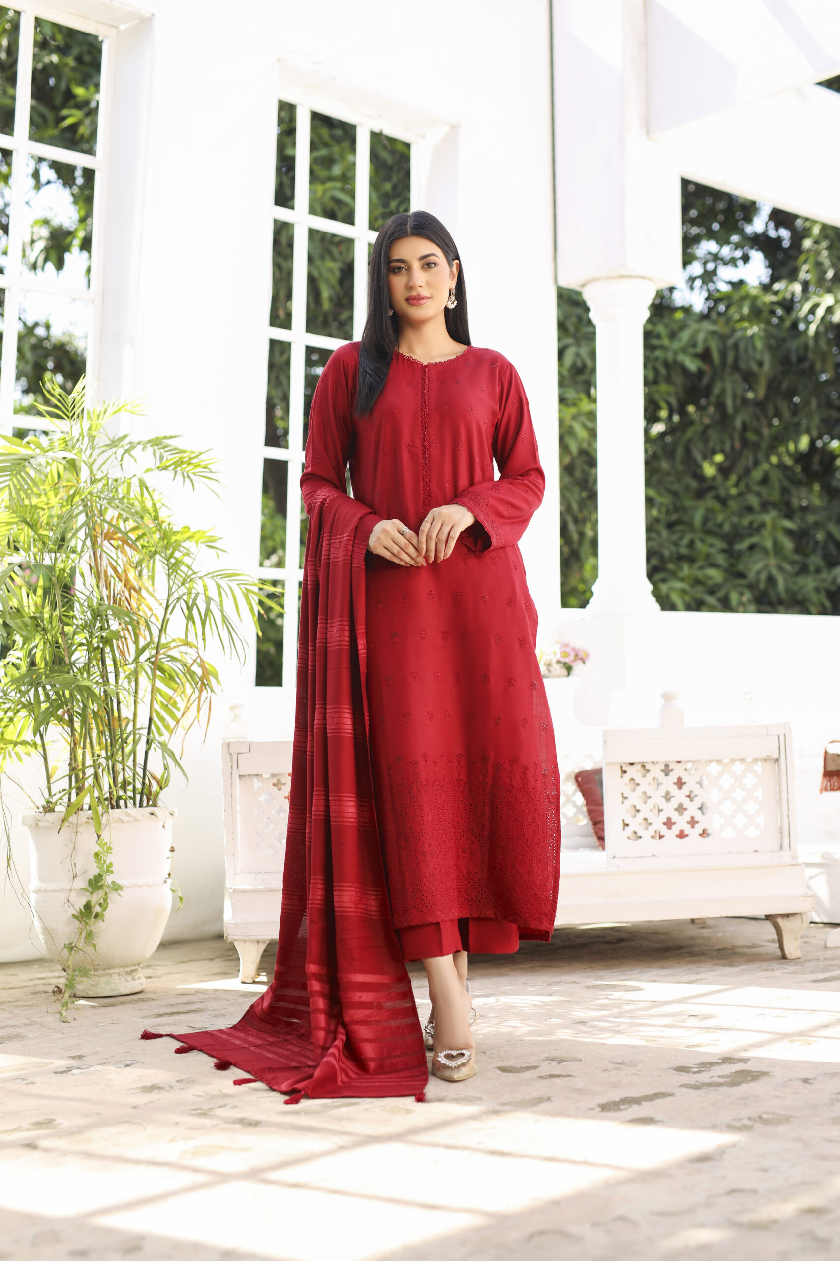 3 piece Dhanak Suit-Embroidered (Pret) - Image 4