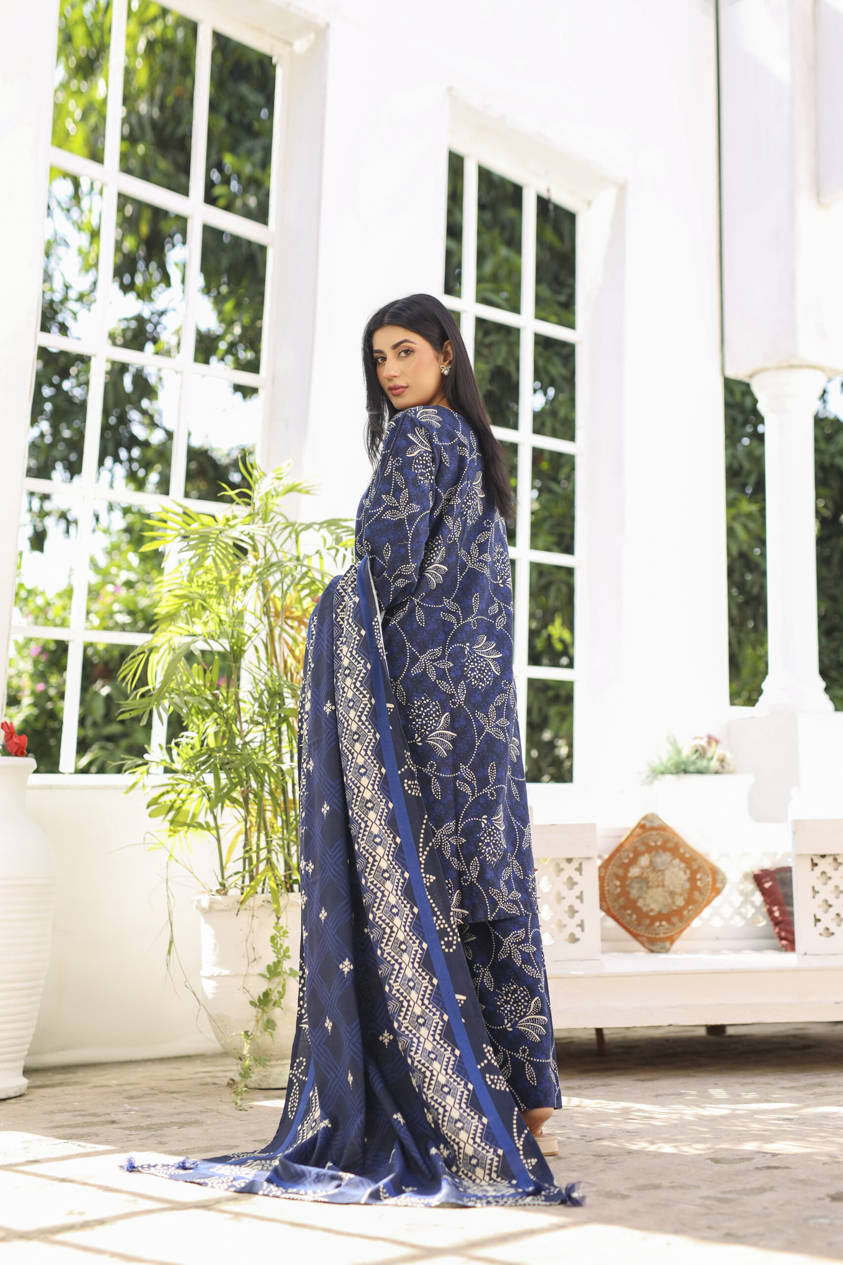 3 piece Khaddar Suit-Embellieshed (Pret) - Image 2