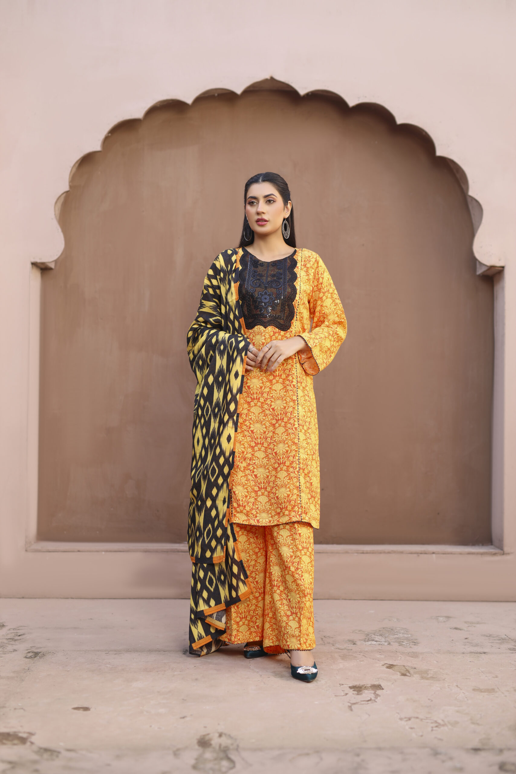 3 piece Karandi Suit-Embroidered (Pret)